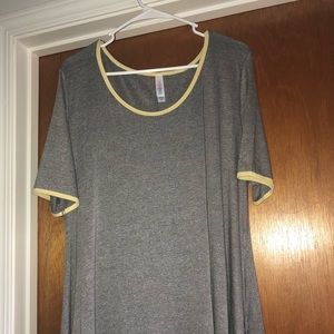 LuLaRoe Perfect Tee